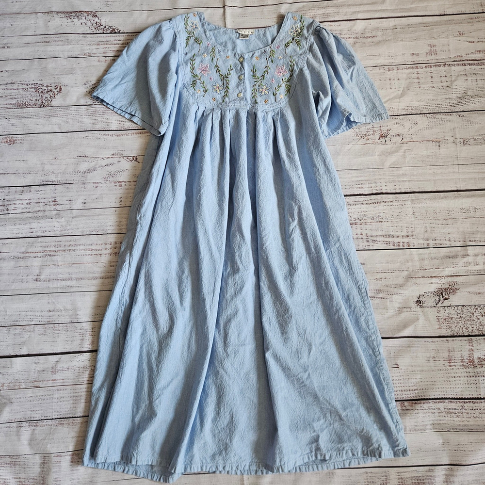 Vintage Sita Flutter Sleeve Floral Embroidered Chambray Midi Dress Cottagecore